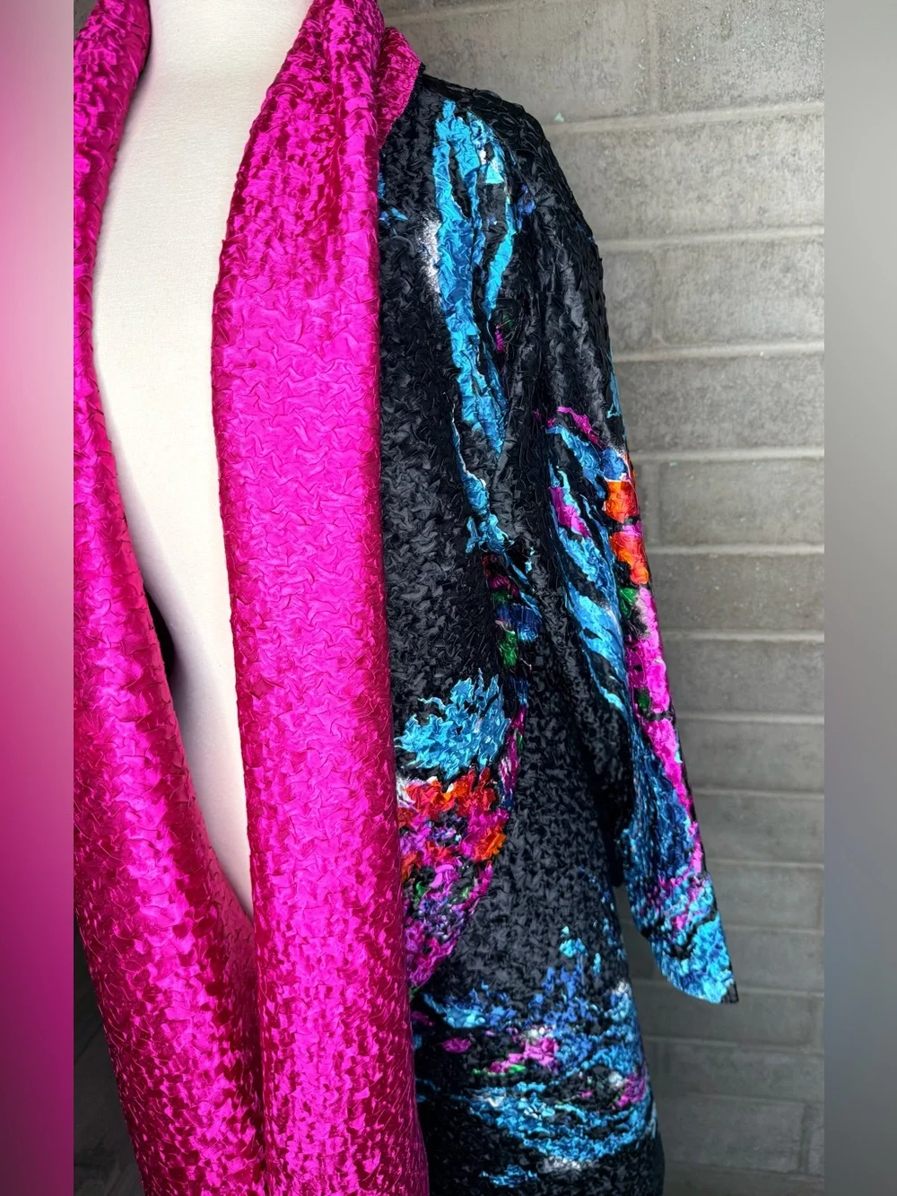Unbranded eye catching